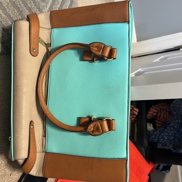 Purse - Picture 3 of 3